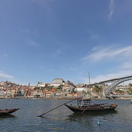 Flh Classic Design With Terrace Apartment Porto